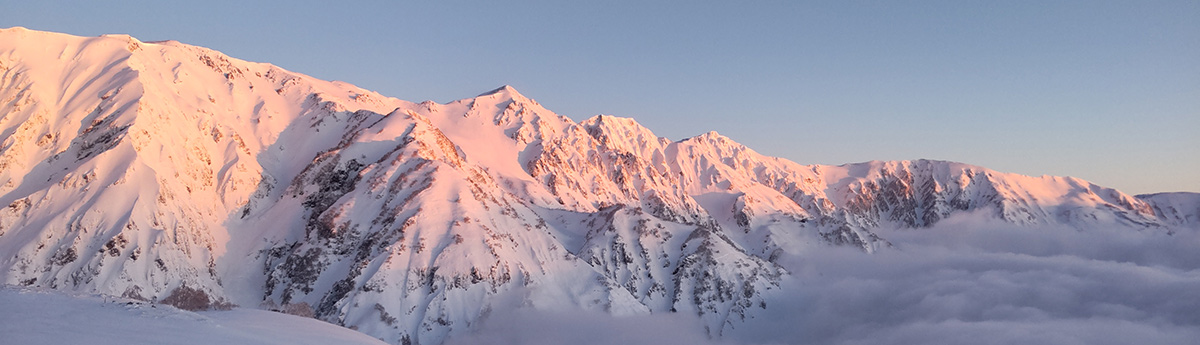 銀嶺の白馬三山